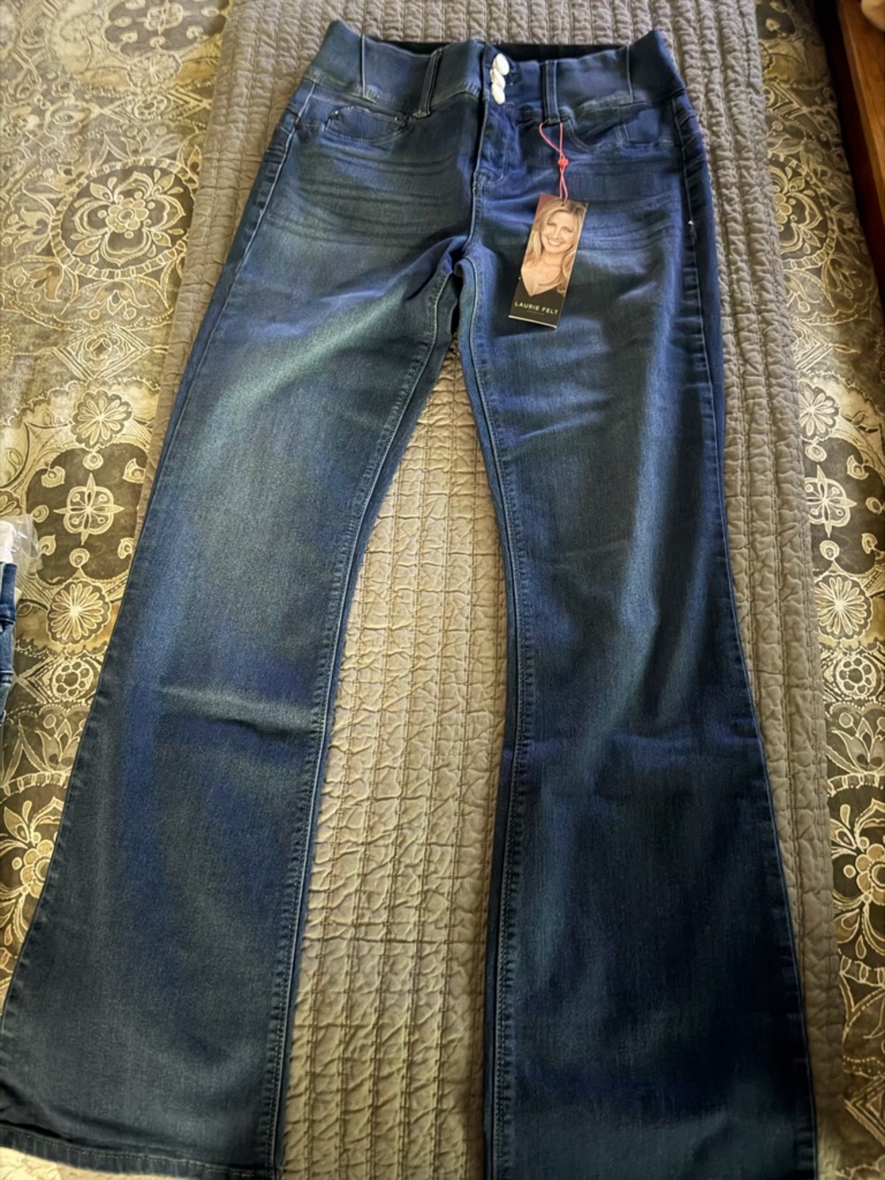 Laurie Felt Dark Blue Flared Jeans